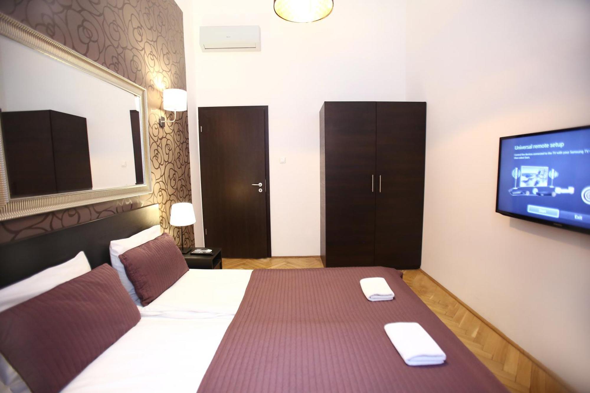 Dohany Street I - 3BR / Sleeps 6  Boedapest Buitenkant foto