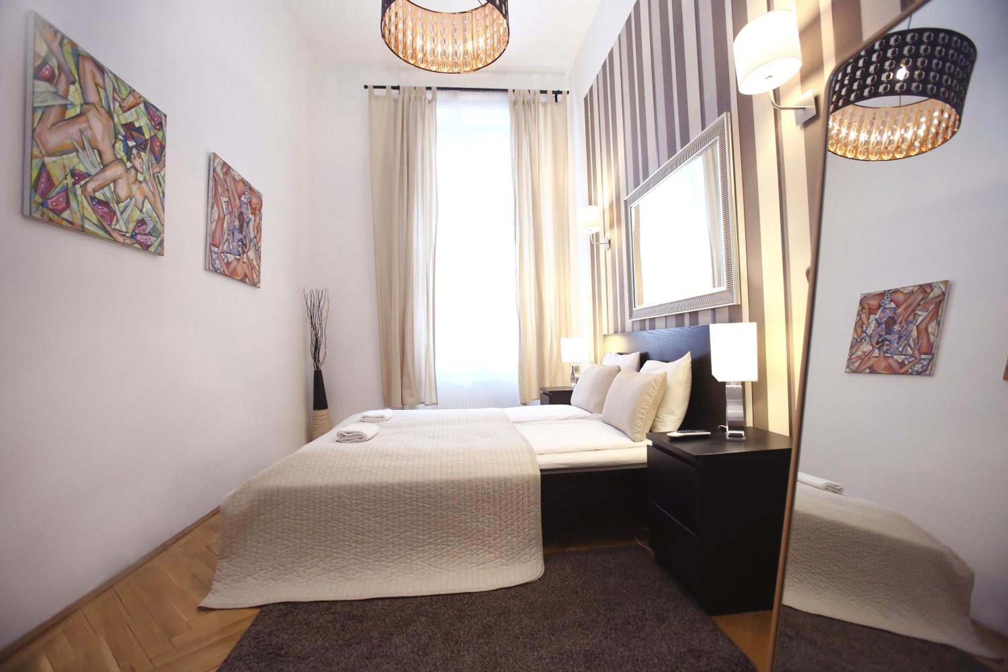 Dohany Street I - 3BR / Sleeps 6  Boedapest Buitenkant foto